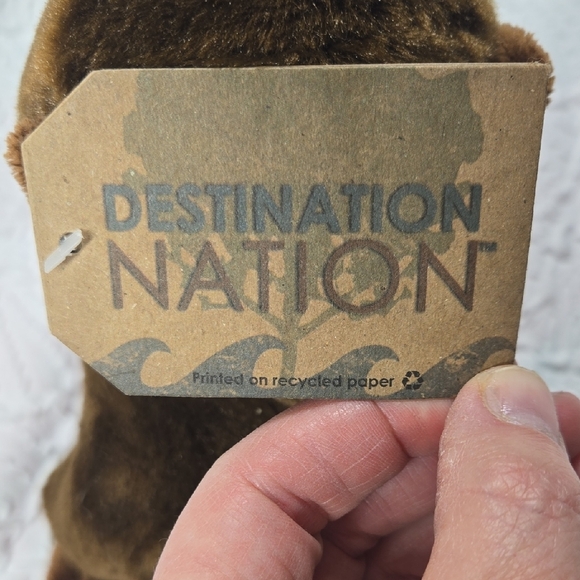 Destination Nation Plush Otter - Picture 2 of 6